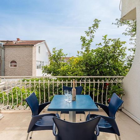 מאקרסקה Apartments Magic מראה חיצוני תמונה