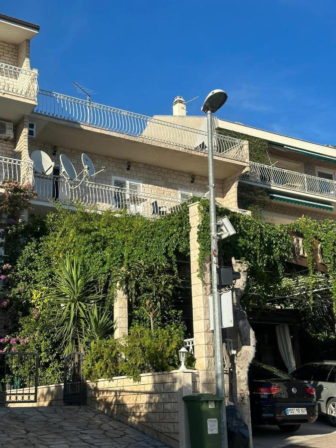 מאקרסקה Apartments Magic מראה חיצוני תמונה