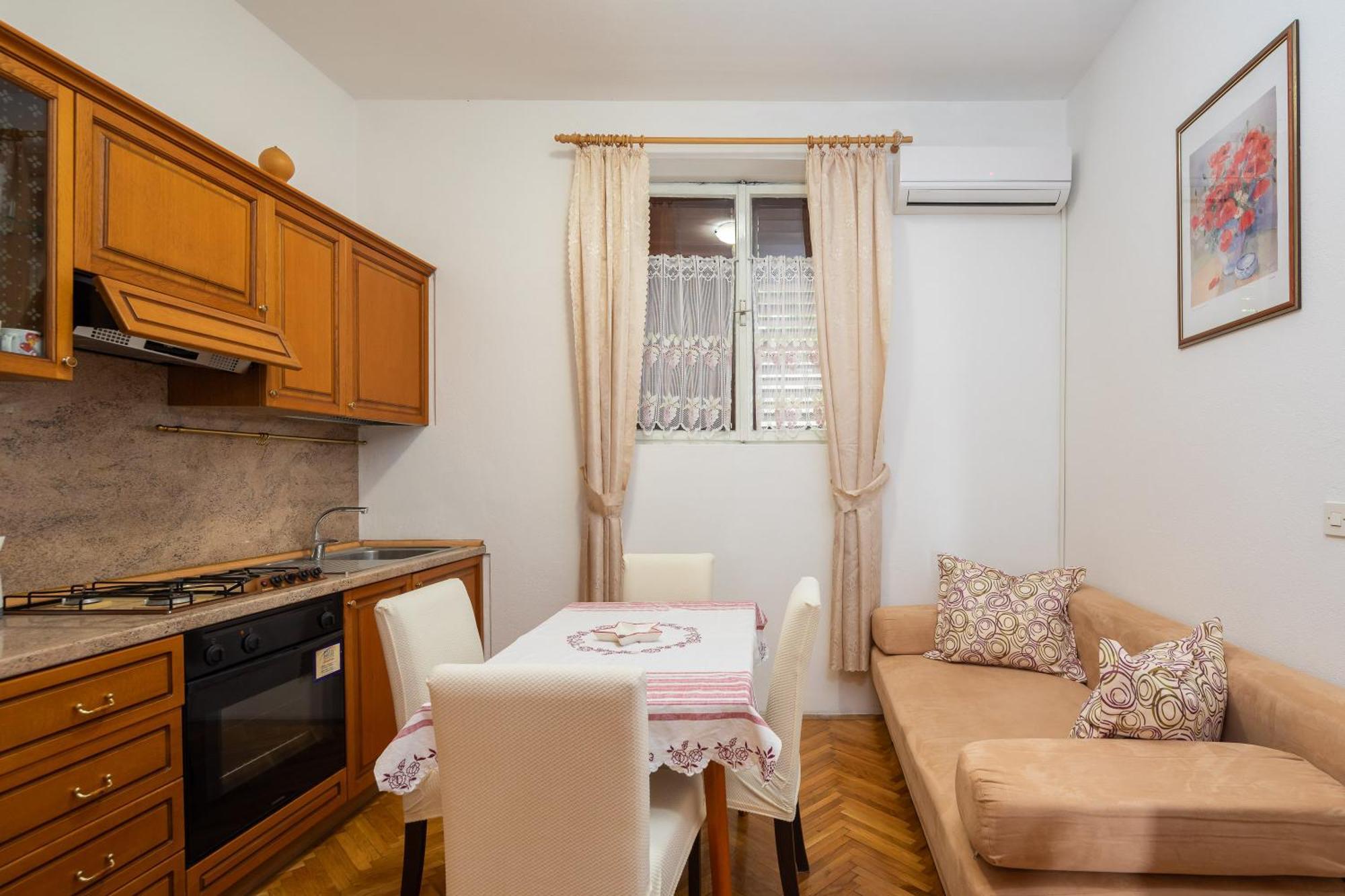 מאקרסקה Apartments Magic מראה חיצוני תמונה