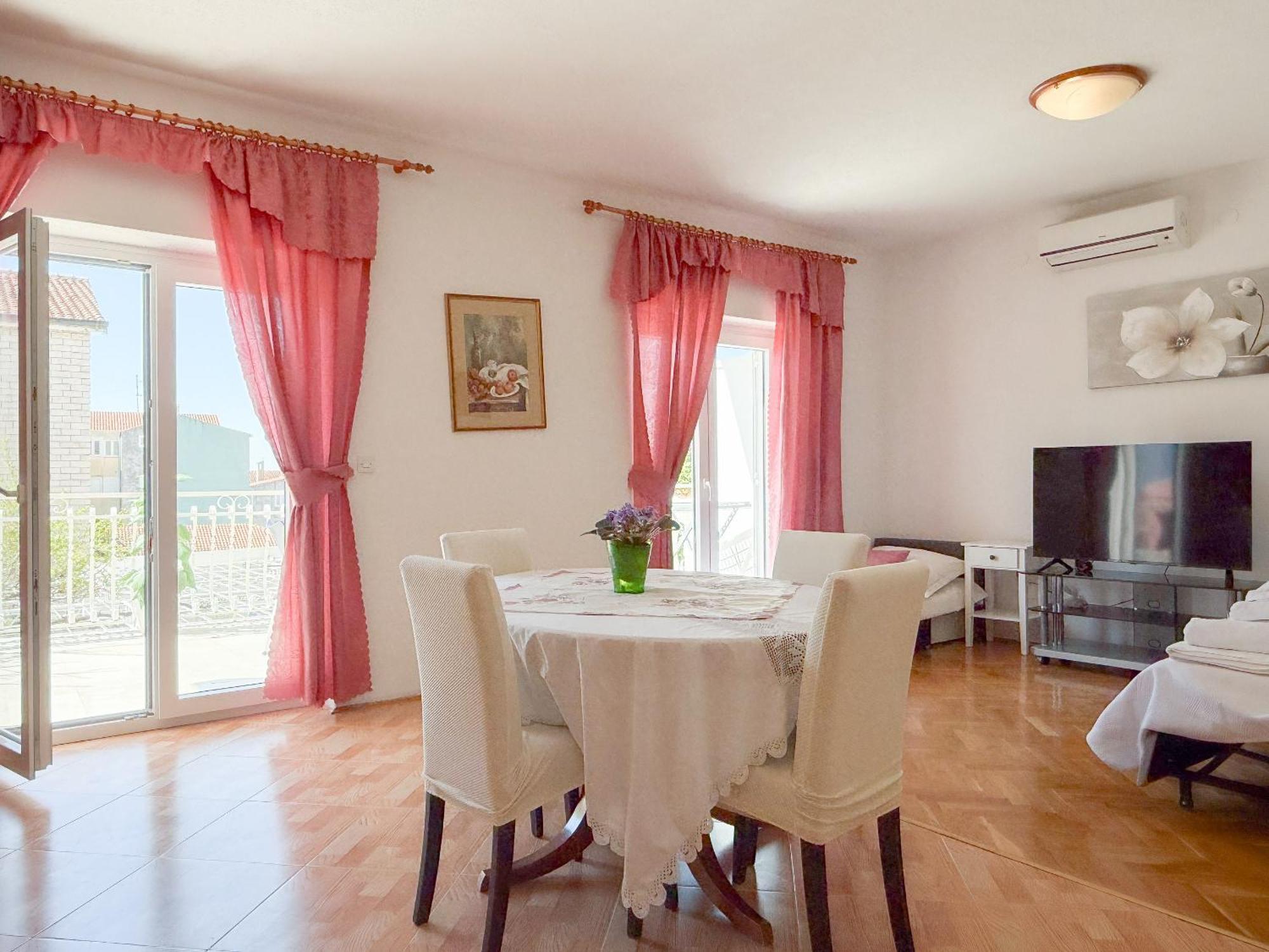 מאקרסקה Apartments Magic מראה חיצוני תמונה