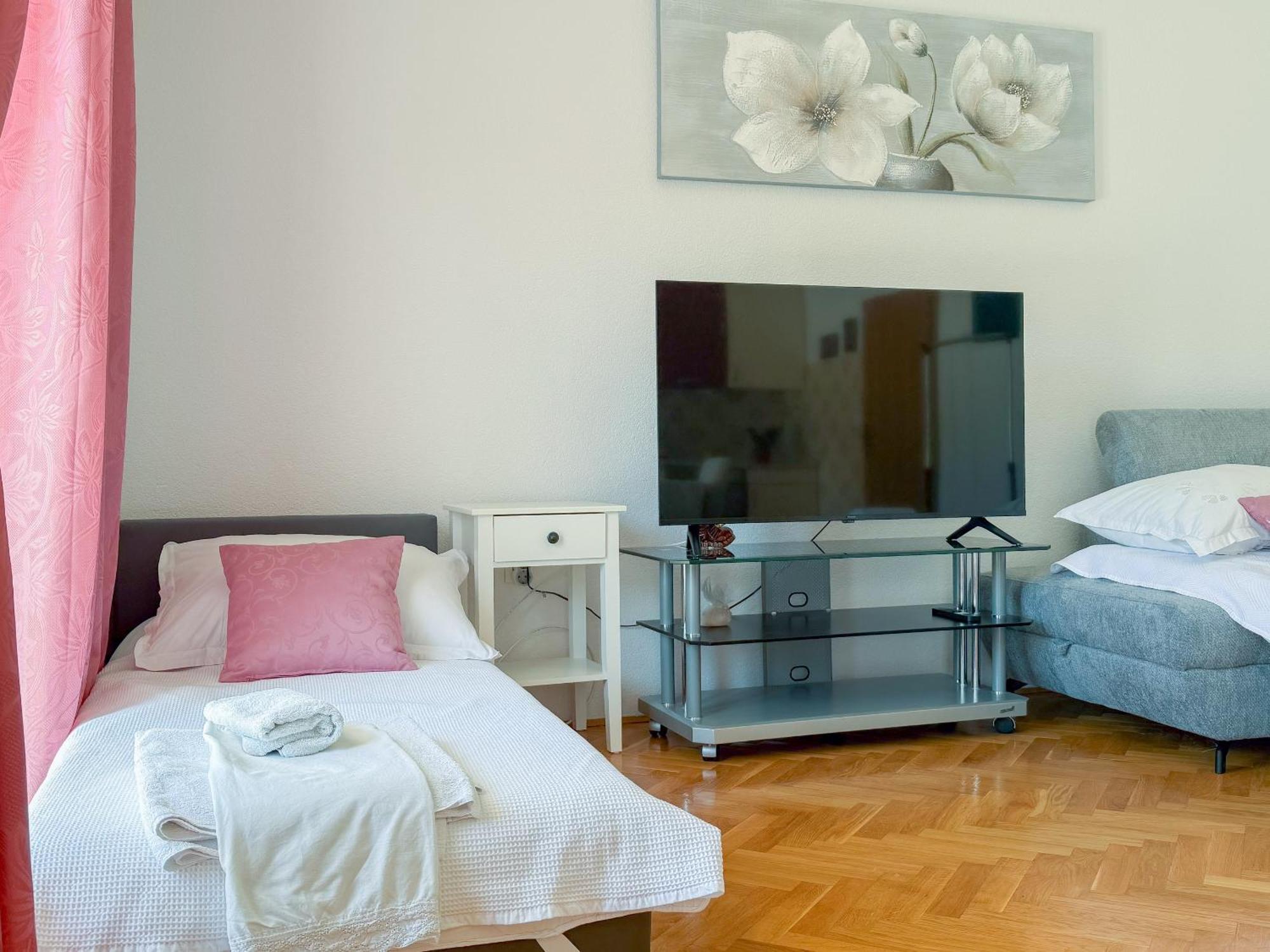 מאקרסקה Apartments Magic מראה חיצוני תמונה